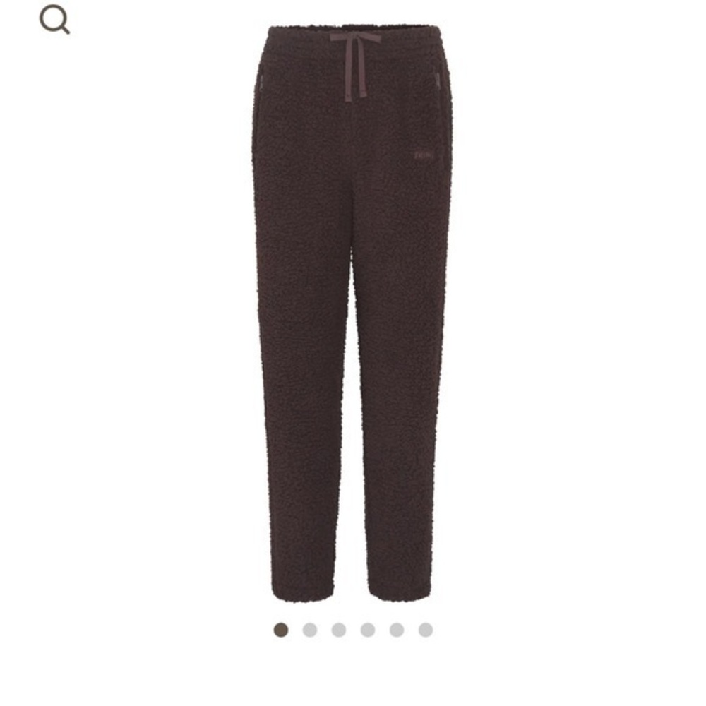SKIMS Teddy jogger in expresso - large new with tags